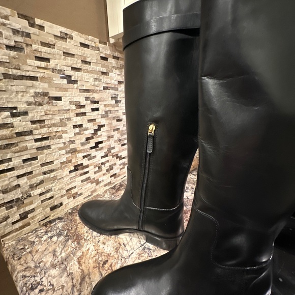 Tory Burch 7.5 T Hardware Riding Boot Black Leather Store Display - Picture 7 of 7
